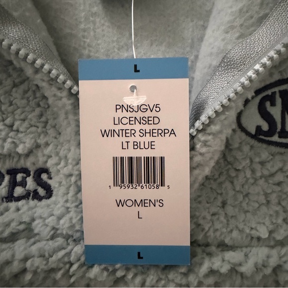 Snoopy Peanuts Sherpa Pullover Womens L Light Blue 1/4 Zip Stay Cool NWT - Picture 7 of 9
